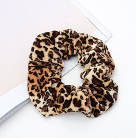 Vintage leopard spotted hair scrunchie