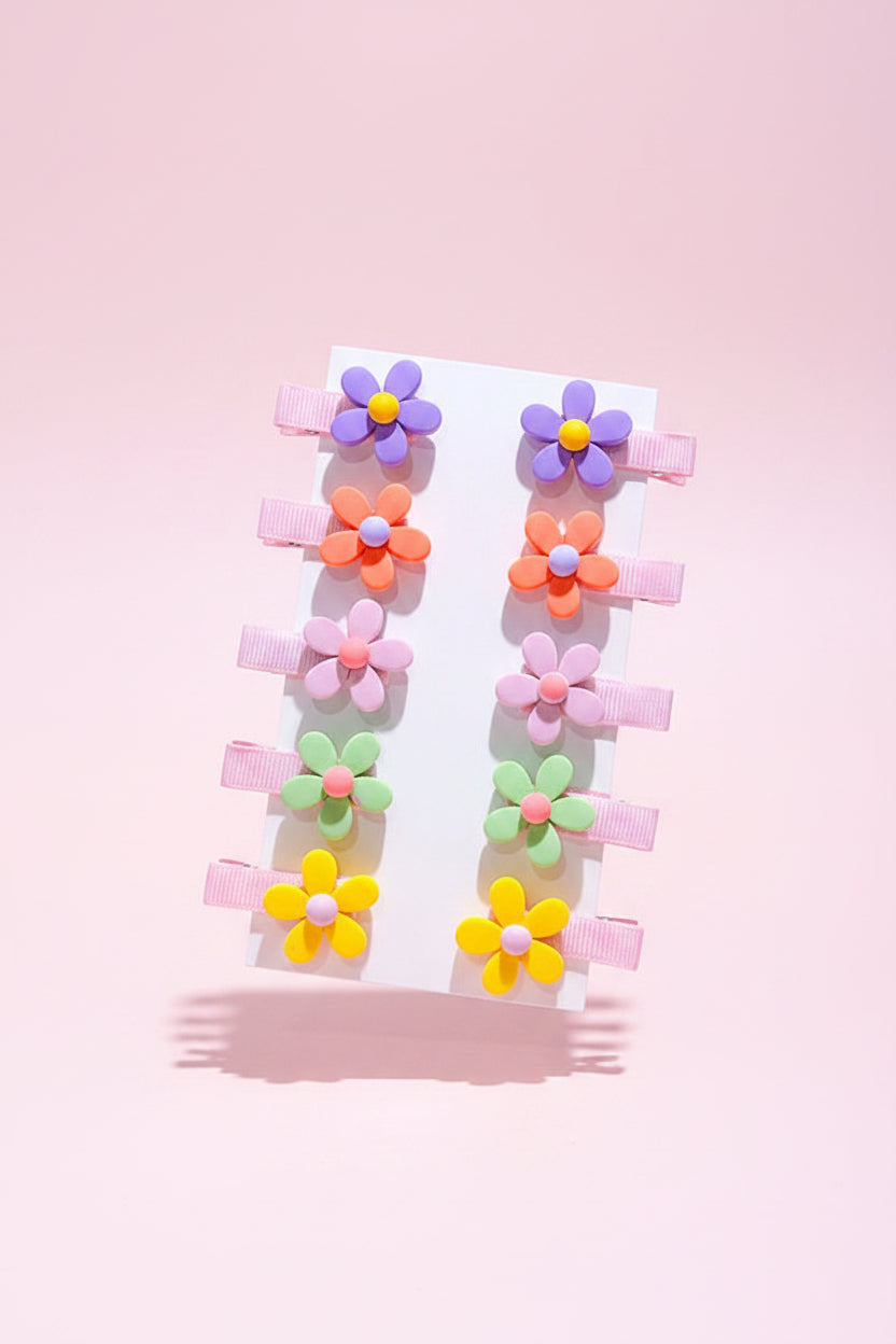 Colourful flower-shaped hair clips 